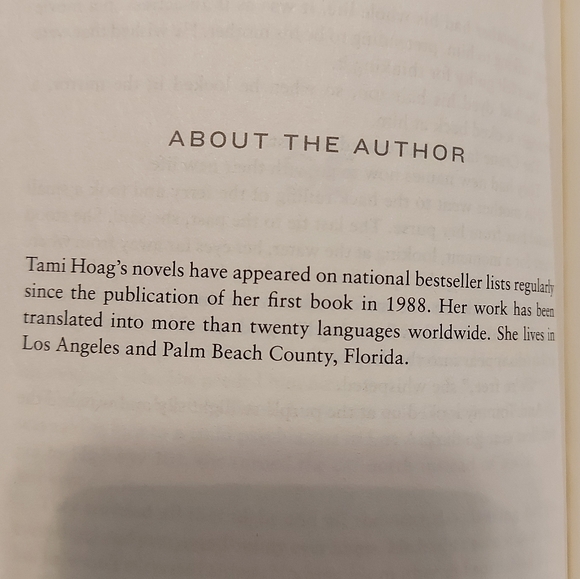 5 for $25- Deeper Than The Dead Hardback Thriller by Tami Hoag - Picture 7 of 9